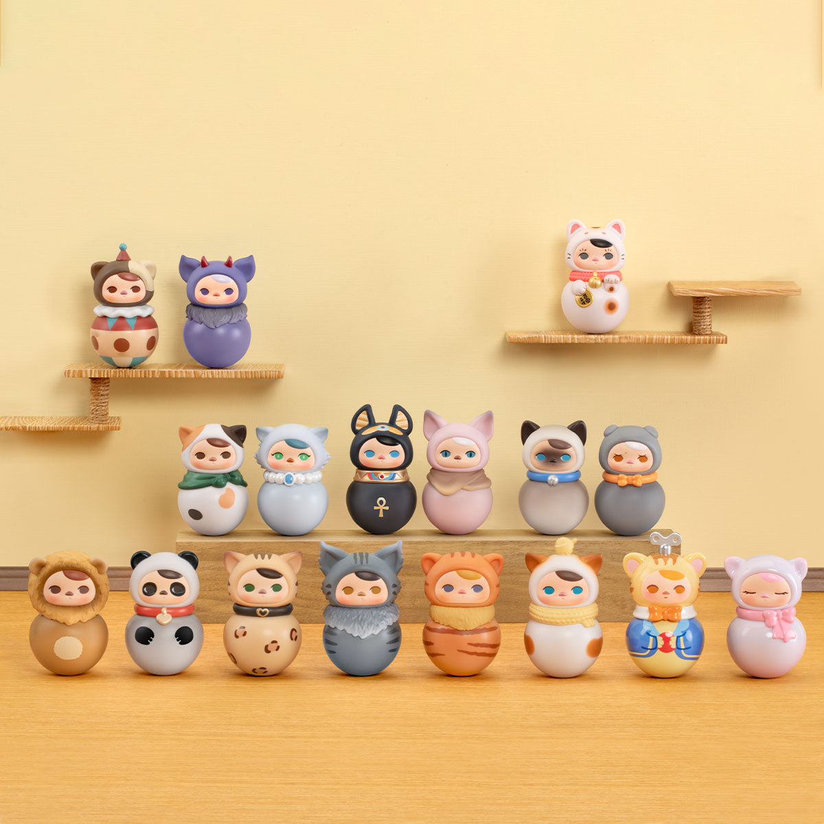 PUCKY – Roly‑Poly Kitty Series Vinyl Figure