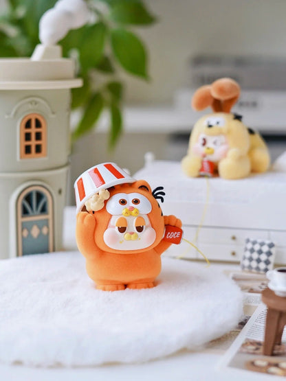 THE SLLO Garfield Family Gourmet Guardian Plan Series Blind Box